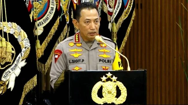 Kapolri Ungkap Tantangan 10 Tahun ke Depan: Cuaca Ekstrem, Dampak AI, hingga Perang Siber